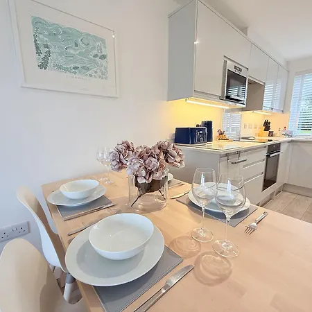 8 Coastline Newquay (Cornwall)
